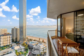 The Ballah - Central Surfers High Floor 2 Bedroom Ocean View unit with Parking Pool GYM